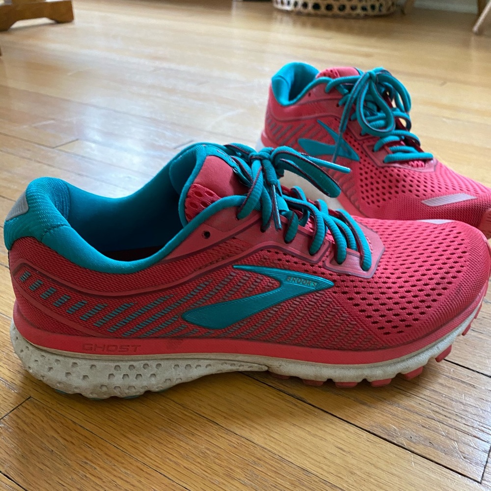 Brooks Ghost 12 Running Shoe